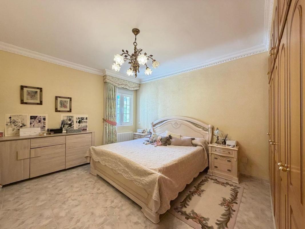 Property main view 23