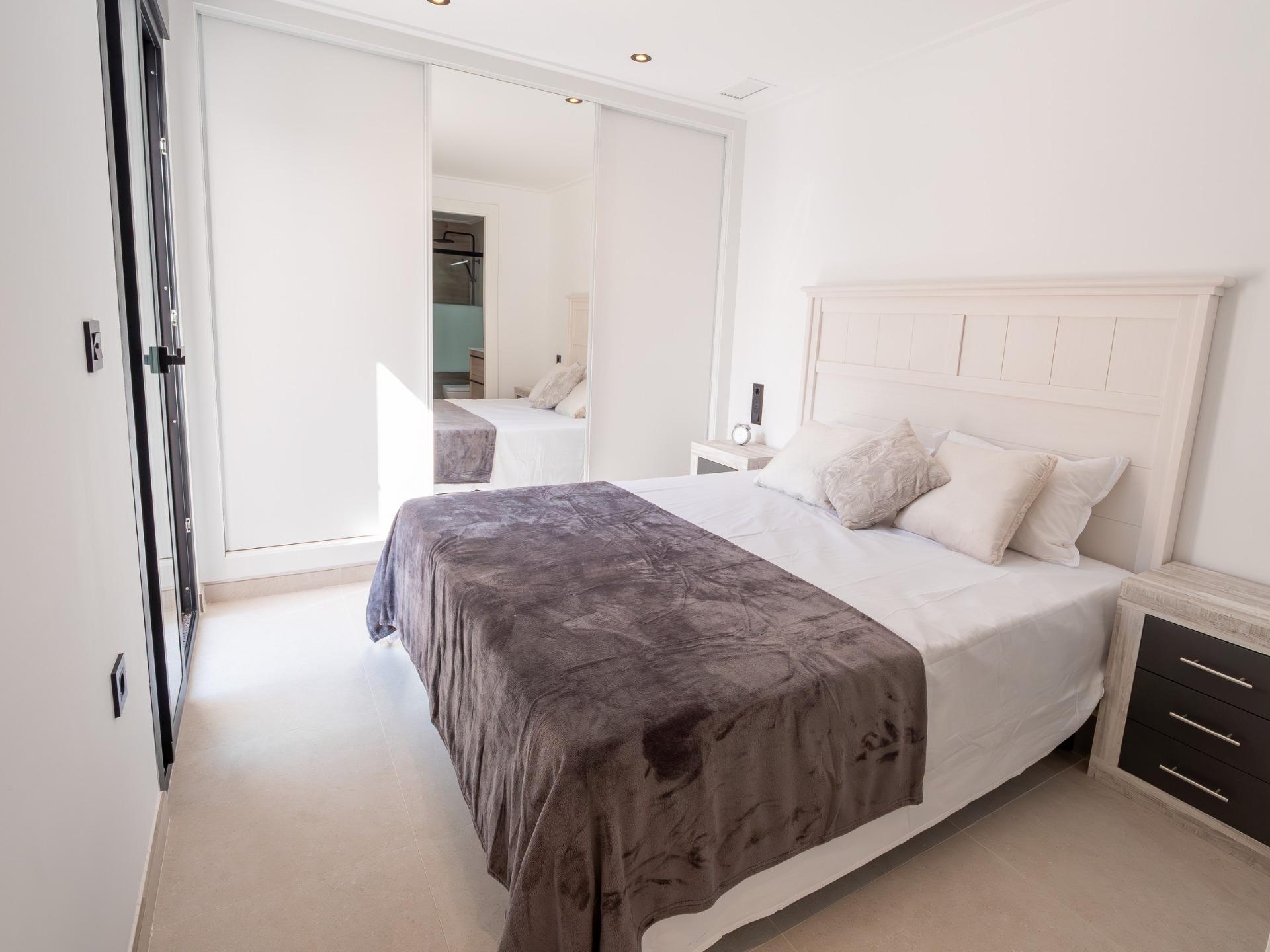 Villa te koop in San Fulgencio | 3 slaapkamers H9019