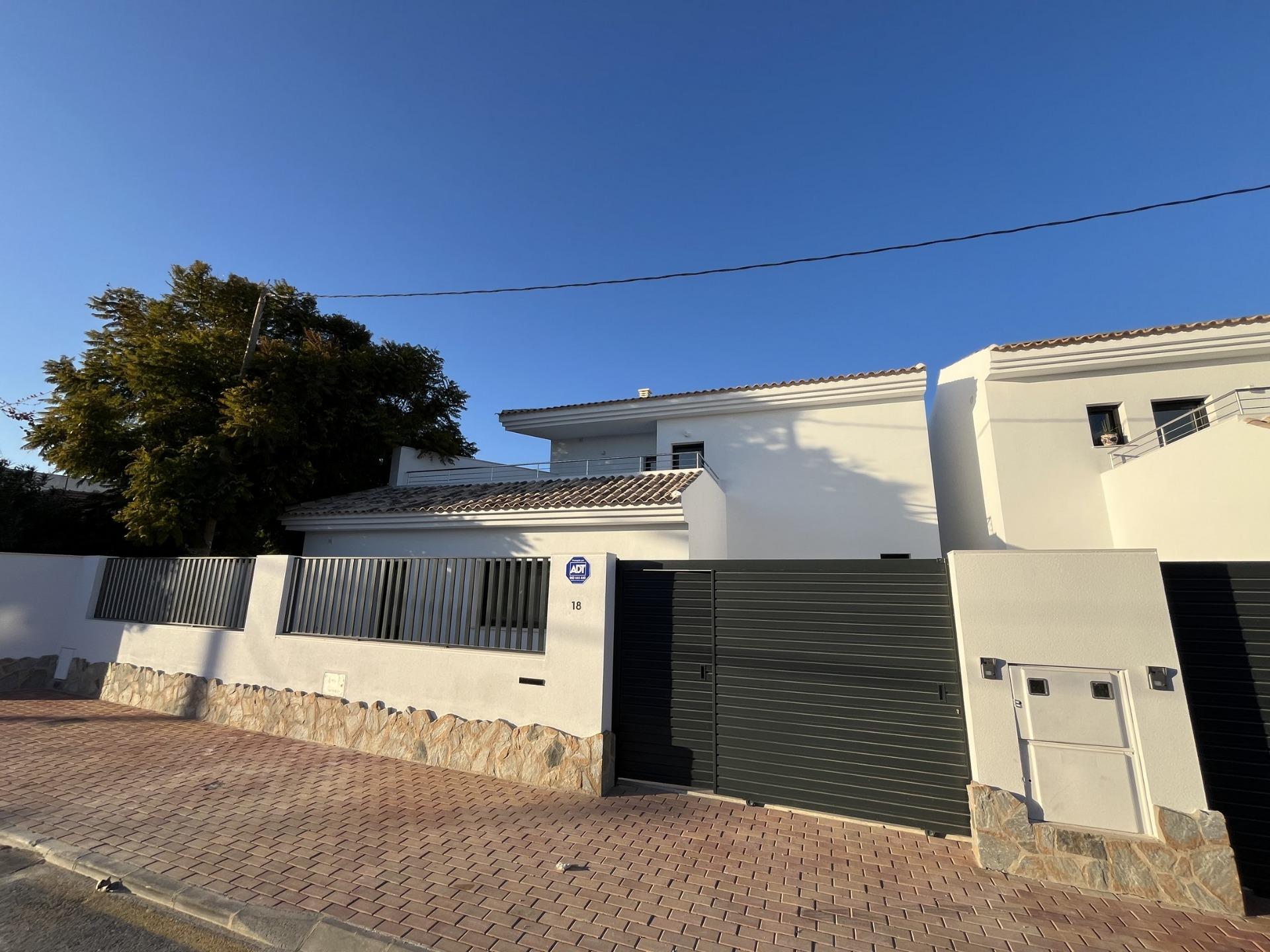 Villa te koop in San Pedro del Pinatar | 3 slaapkamers H8947