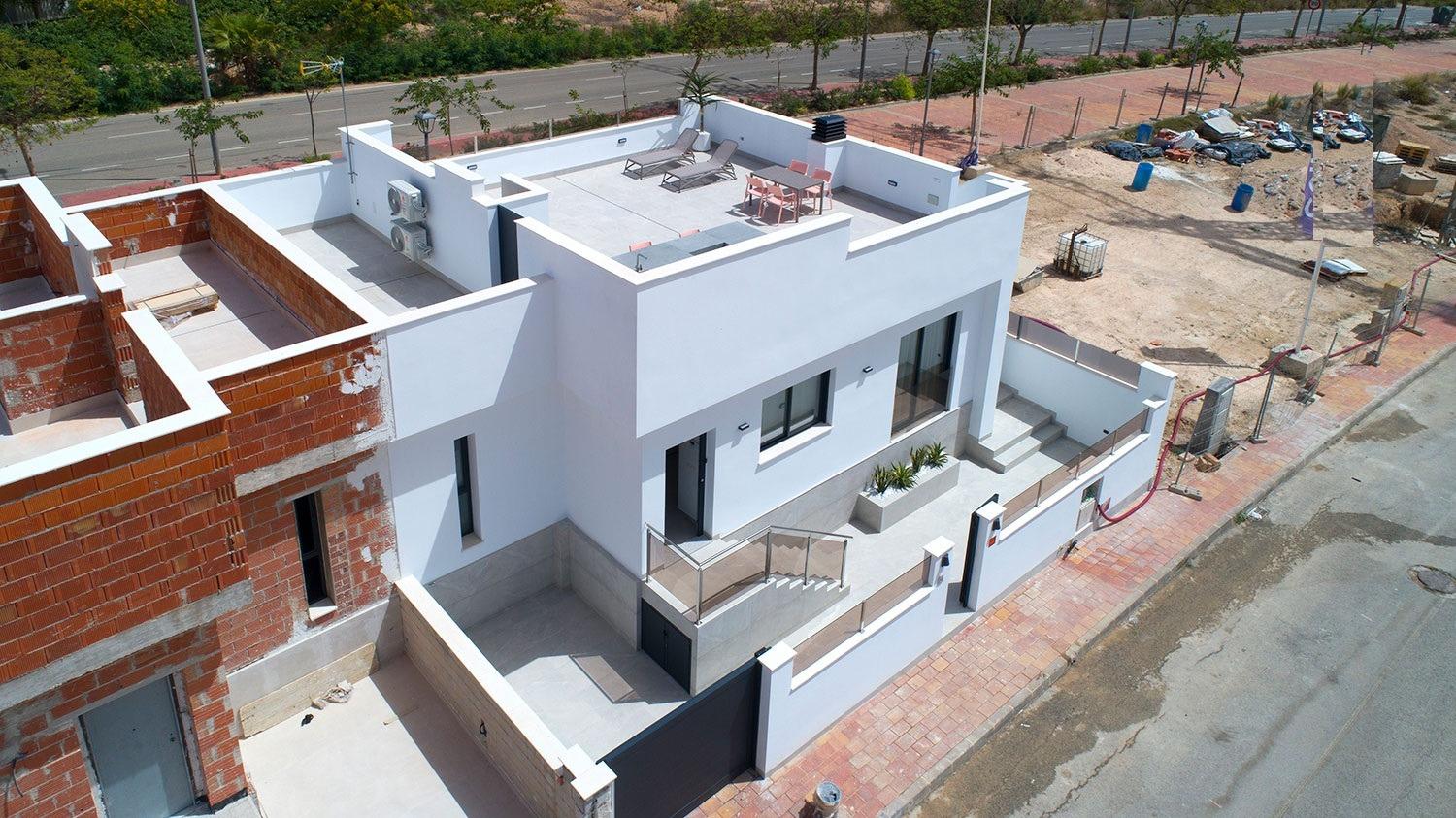 Villa for sale in Sucina | 3 bedrooms H9022