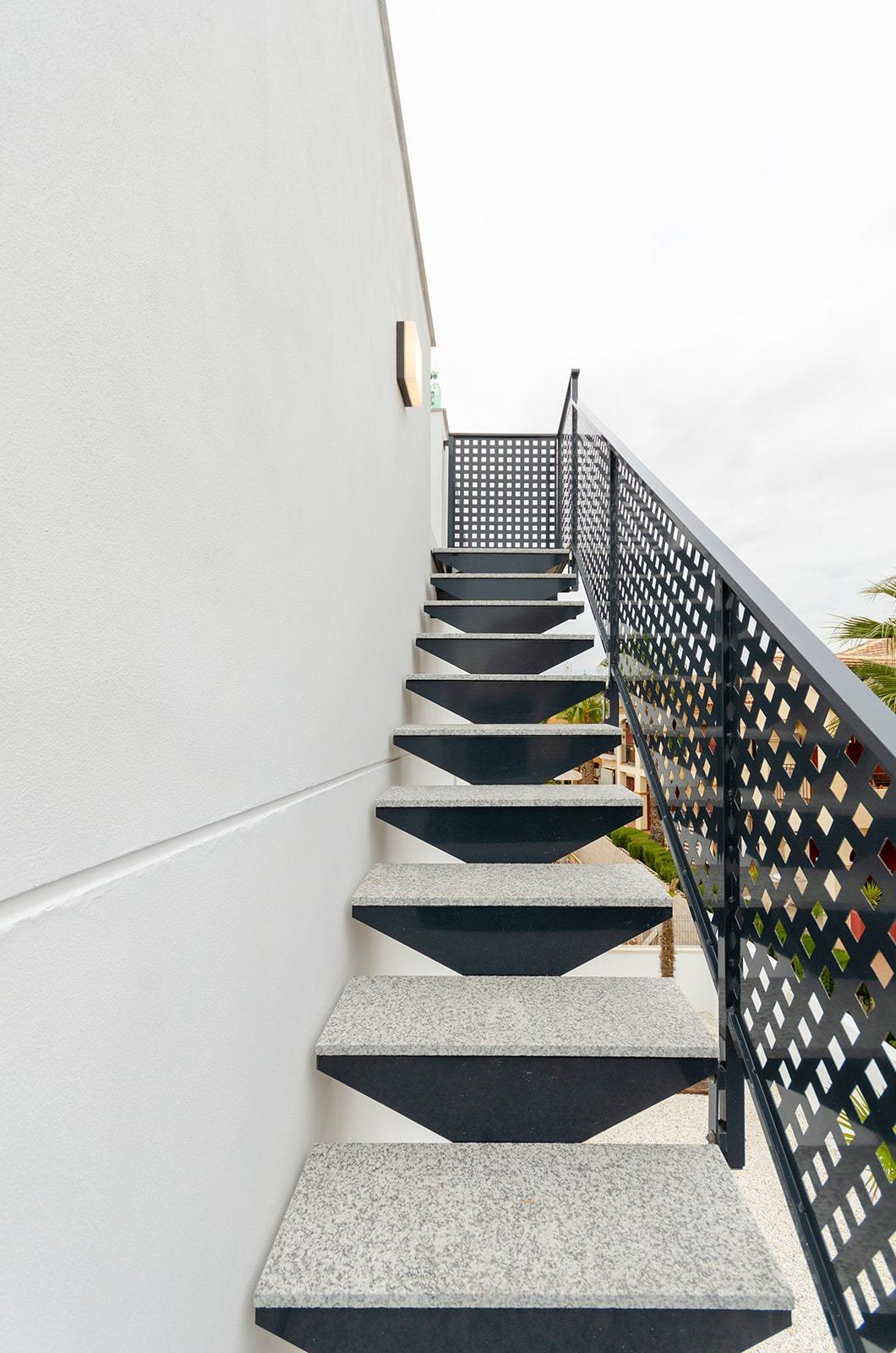 Property main view 33