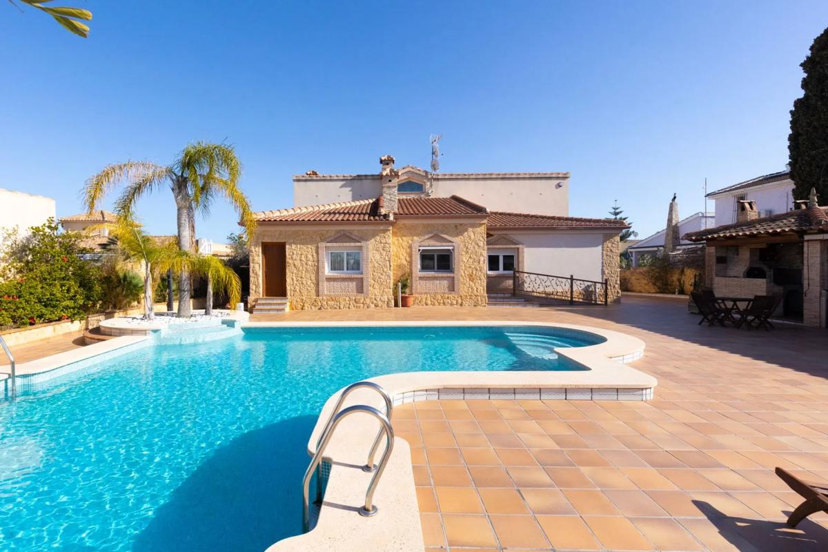 Property main view 2