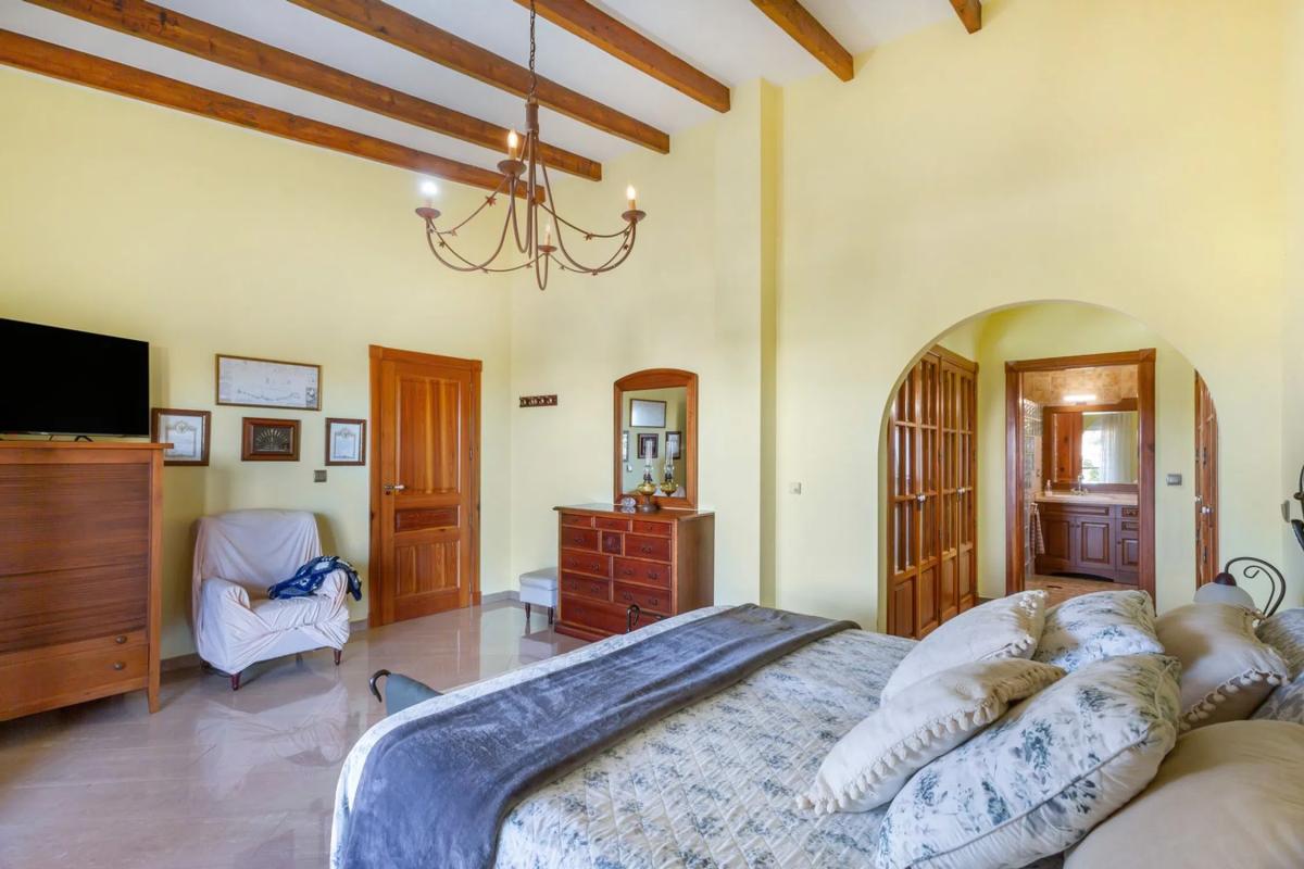 Property main view 25