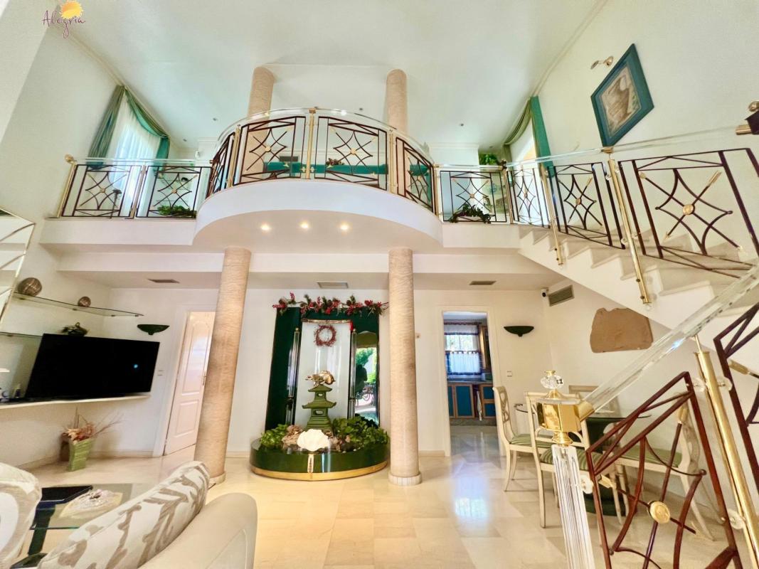 villa te koop in Torrevieja | 3 slaapkamers H604287