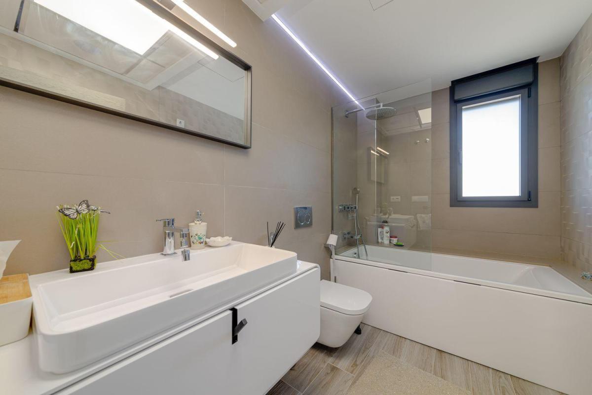Property main view 19