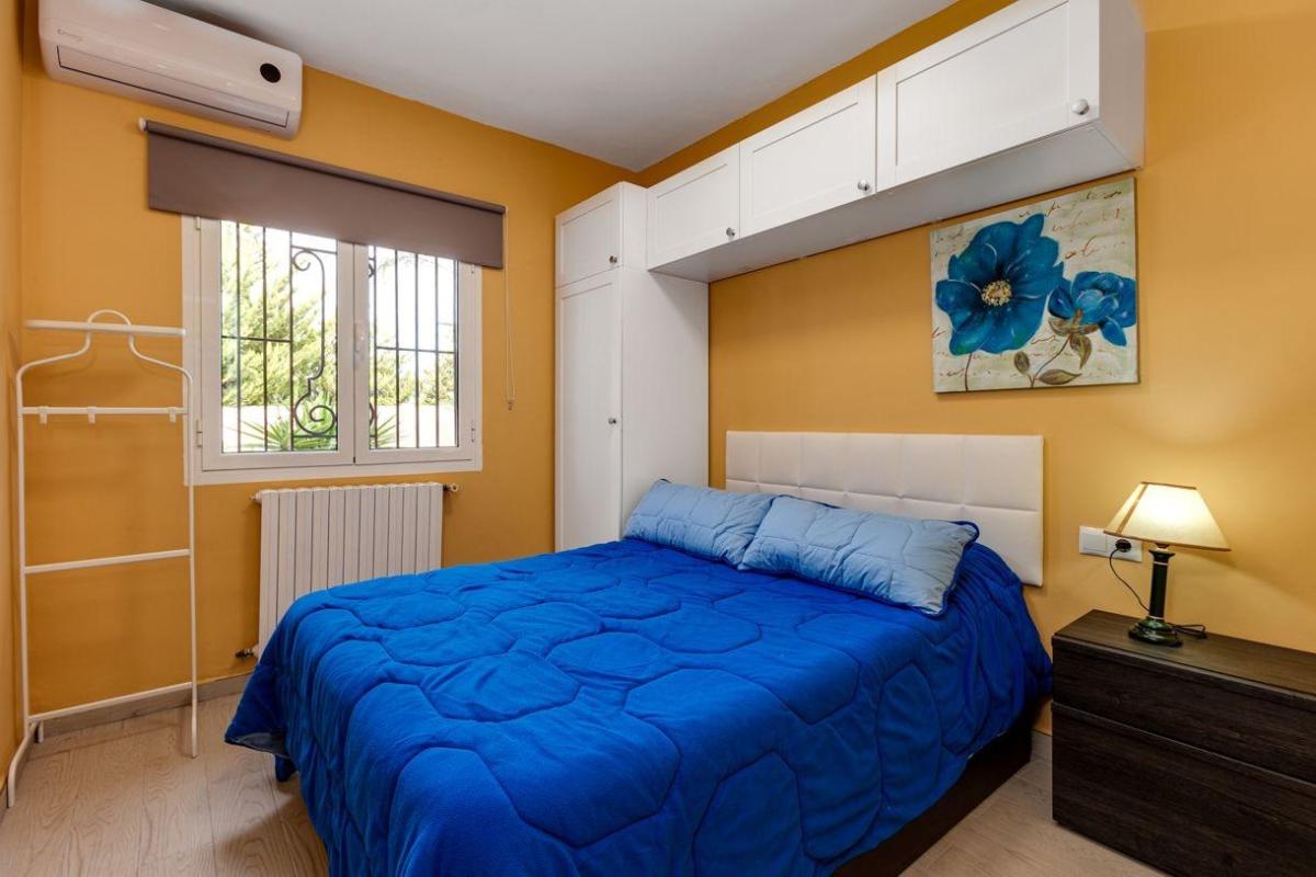 villa te koop in Torrevieja | 5 slaapkamers H644632