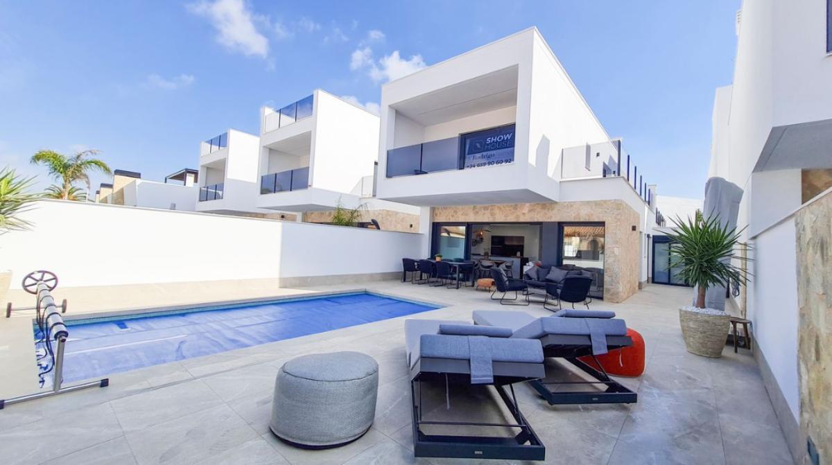 Villas te koop in San Pedro del Pinatar | 3 slaapkamers H453580