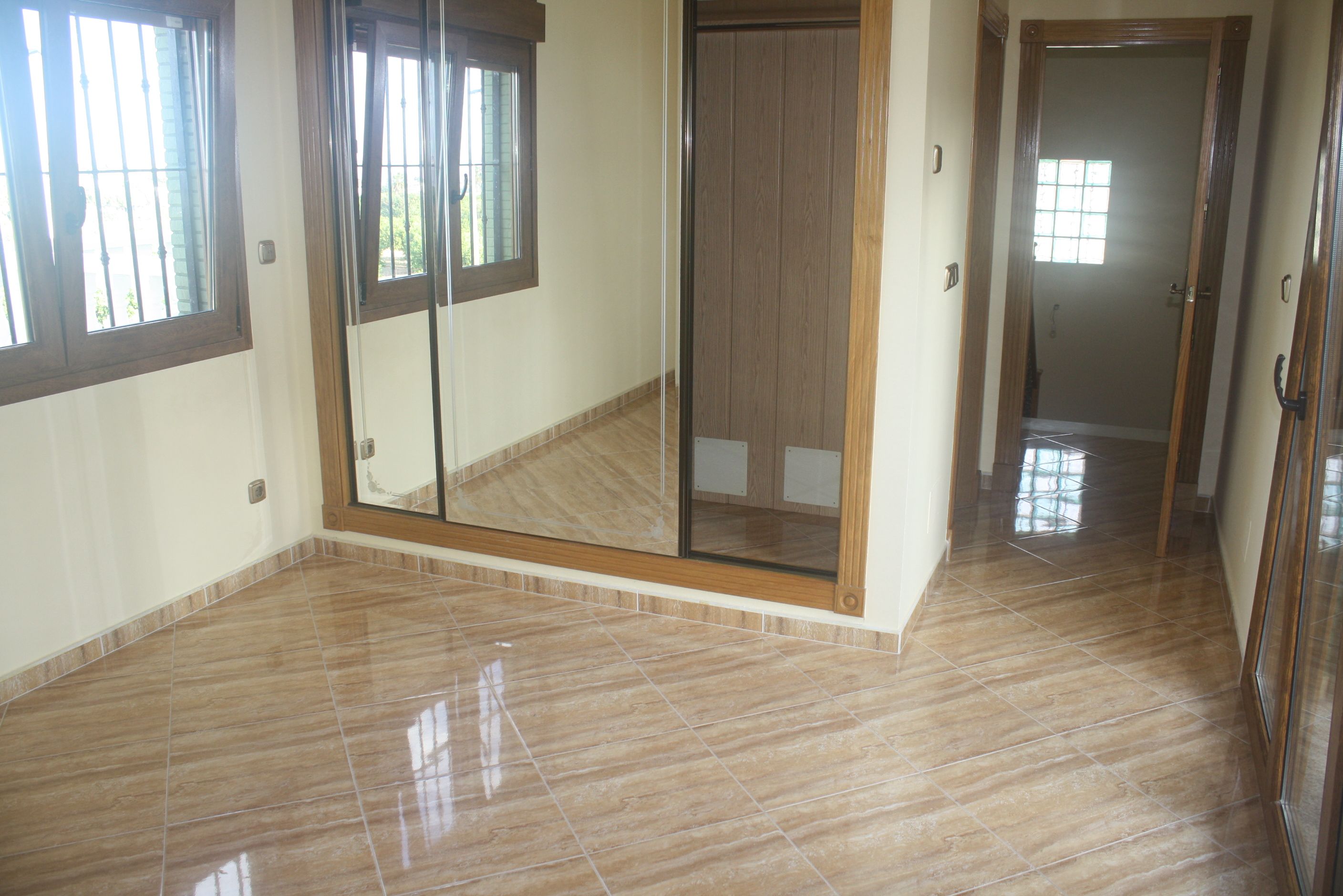 Property main view 4